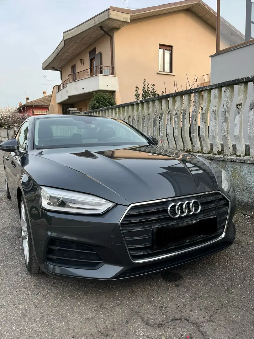 Audi A5 Coupe 2.0 tdi Business 190cv - 2
