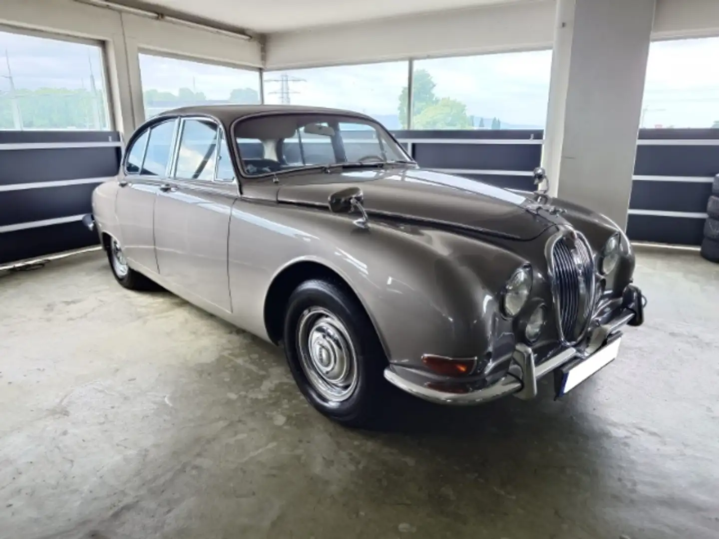 Jaguar S-Type 3.4 S Linkslenker Schalter Srebrny - 1