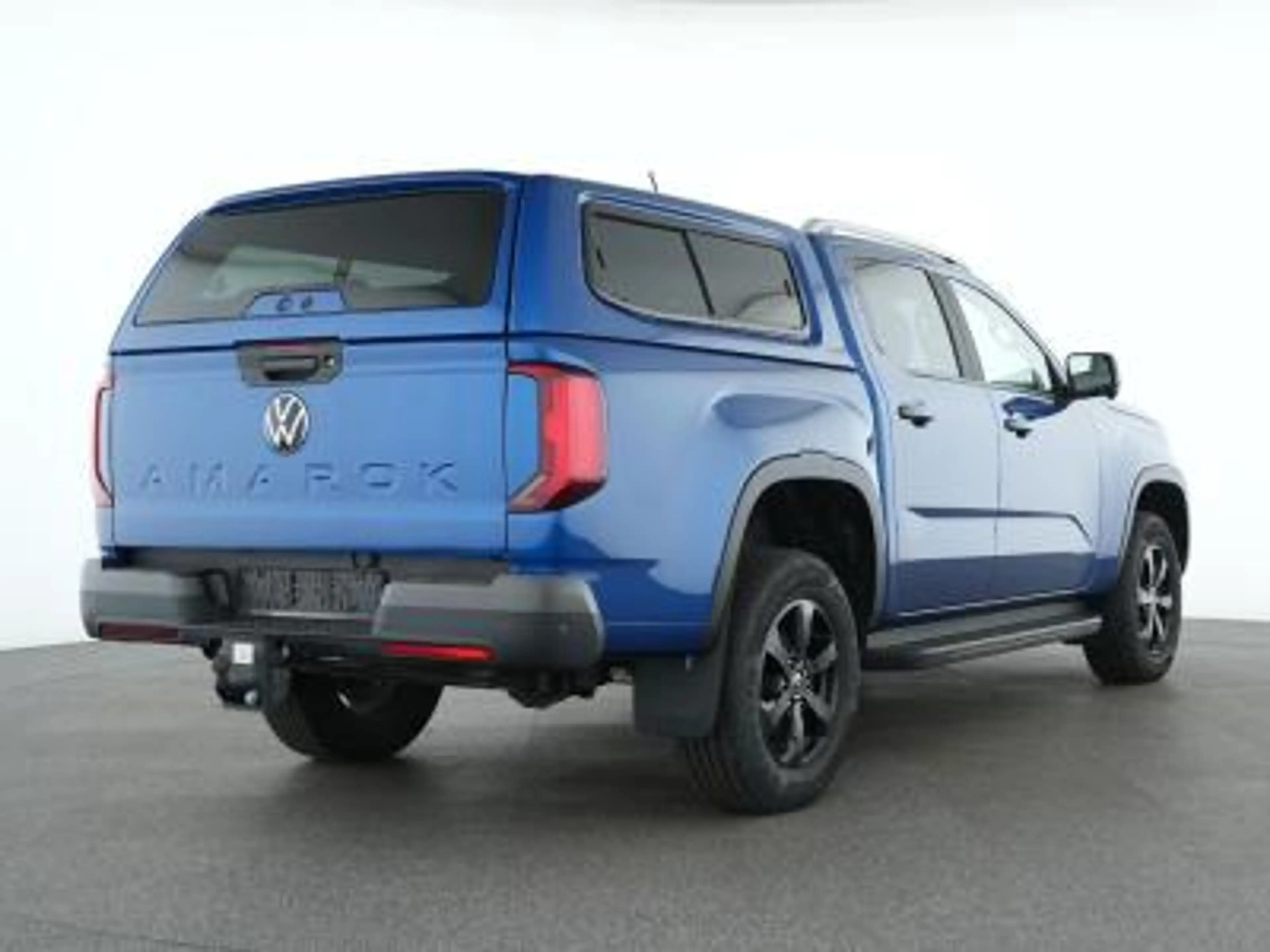 Volkswagen Amarok DoKa PanAmericana 4x4 Matrix AreaView — photo 2