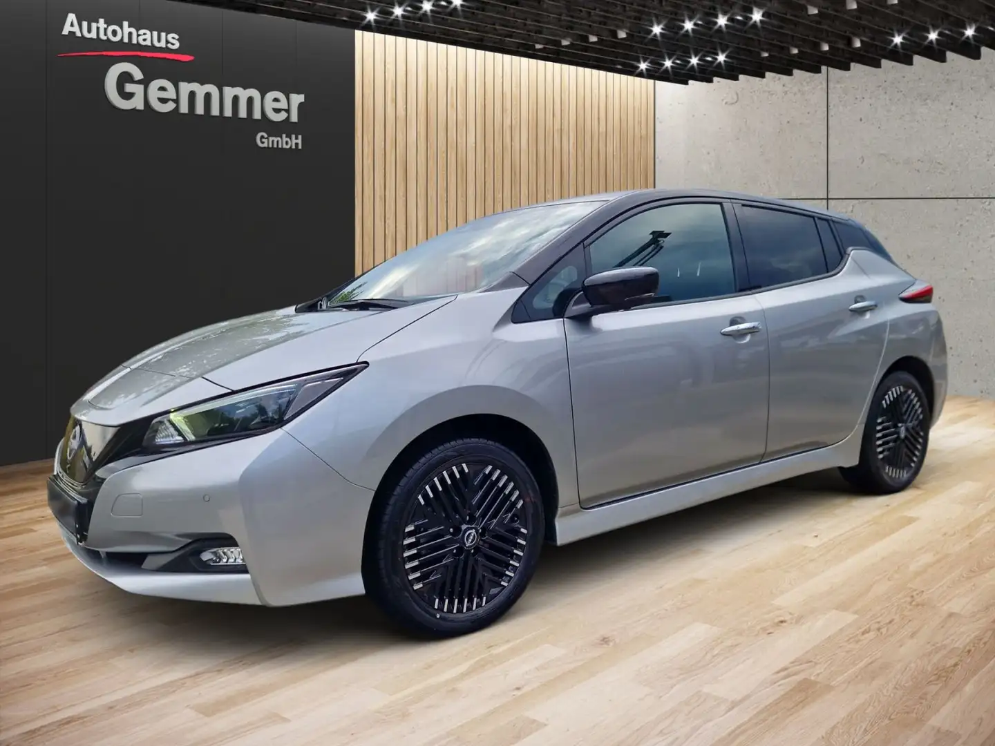 Nissan Leaf e+ Connecta große Batterie- größere Reichwe crna - 2