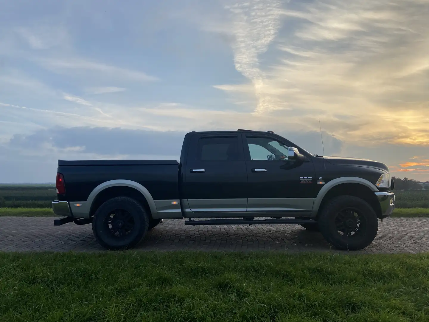 Dodge RAM cummins - 2