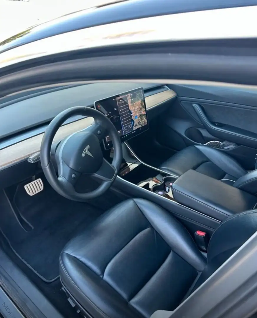 Tesla Model 3 Performance Dual Motor AWD - 2