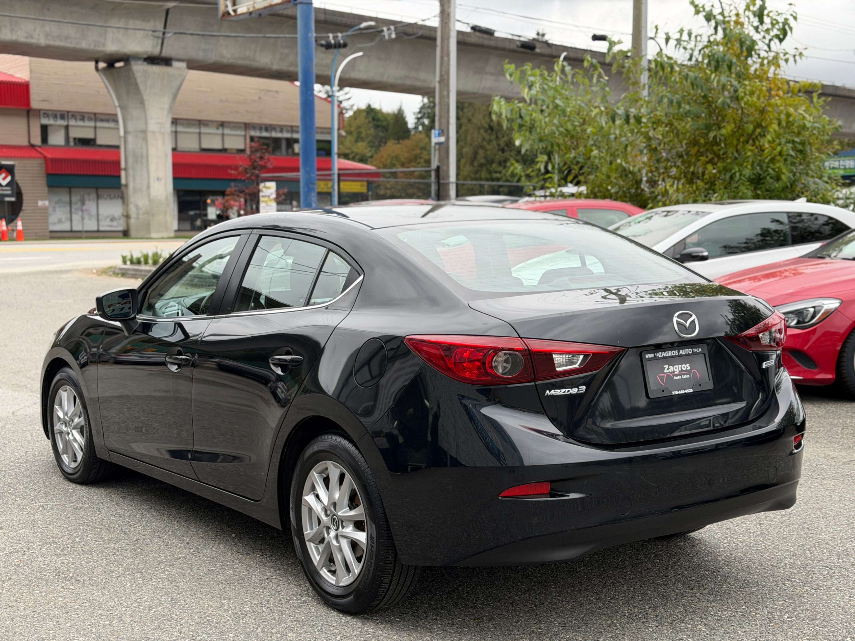 2017 Mazda Mazda3 | COMES WITH FREE DRIVER'S SHIELD WARRANTY | — снимка 1