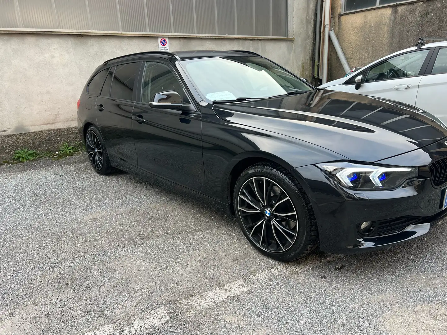 BMW 320 320d Touring Business auto - 2