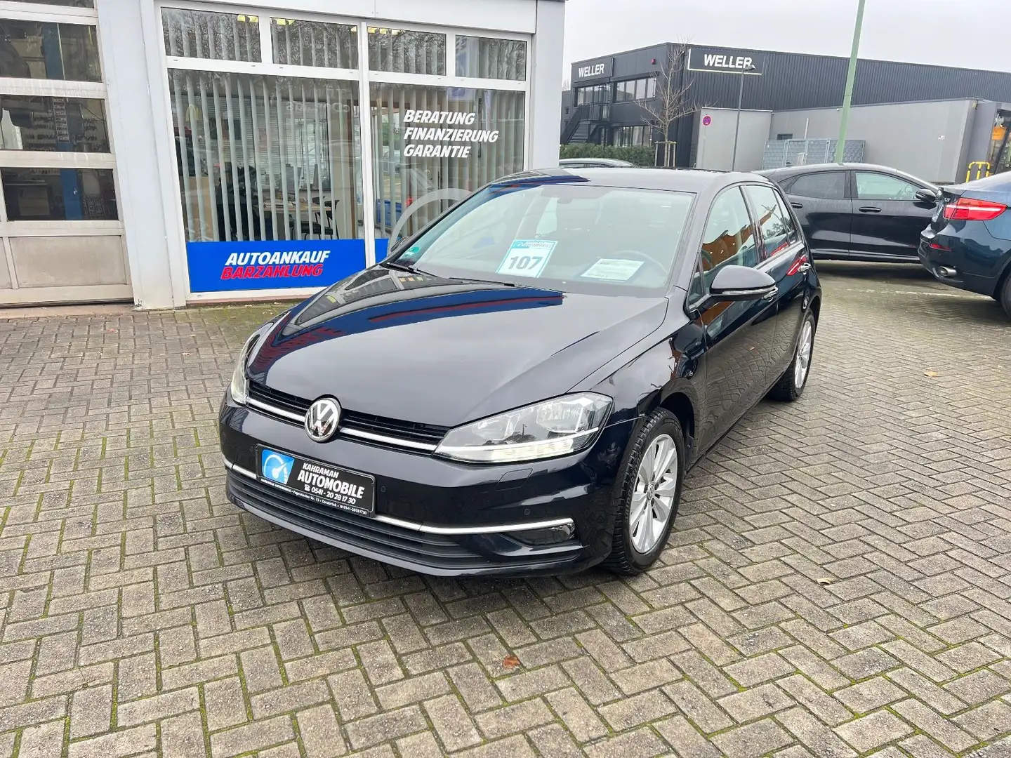 Volkswagen Golf VII Lim. Comfortline BMT/Start-Stopp Schwarz - 2