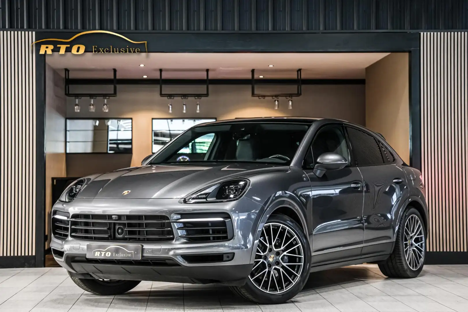 Porsche Cayenne Coupé 3.0 E-Hybrid|ACC|GTS-stoel|Chrono|Pano Grigio - 1