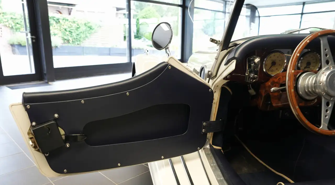 Morgan Plus 8 3.9i V8 16v, foto 8