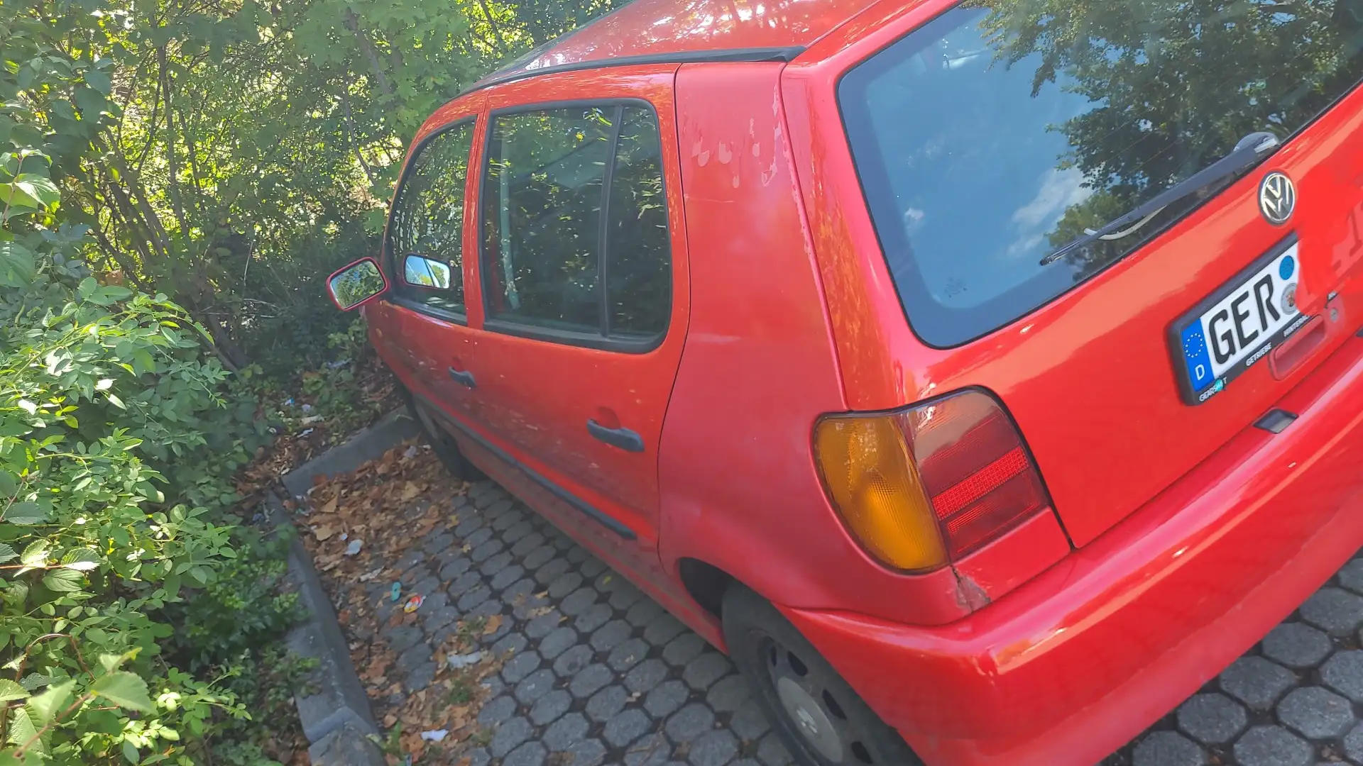 Volkswagen Polo 75 Servo - 2