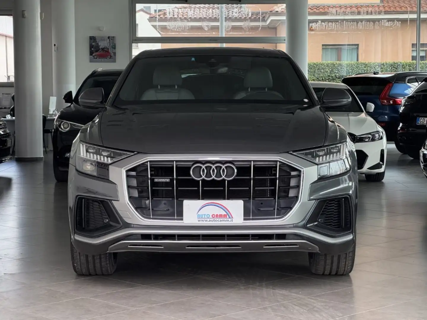 Audi Q8 45 TDI 231cv MHEV quattro Sport S-line SLINE Grigio - 2