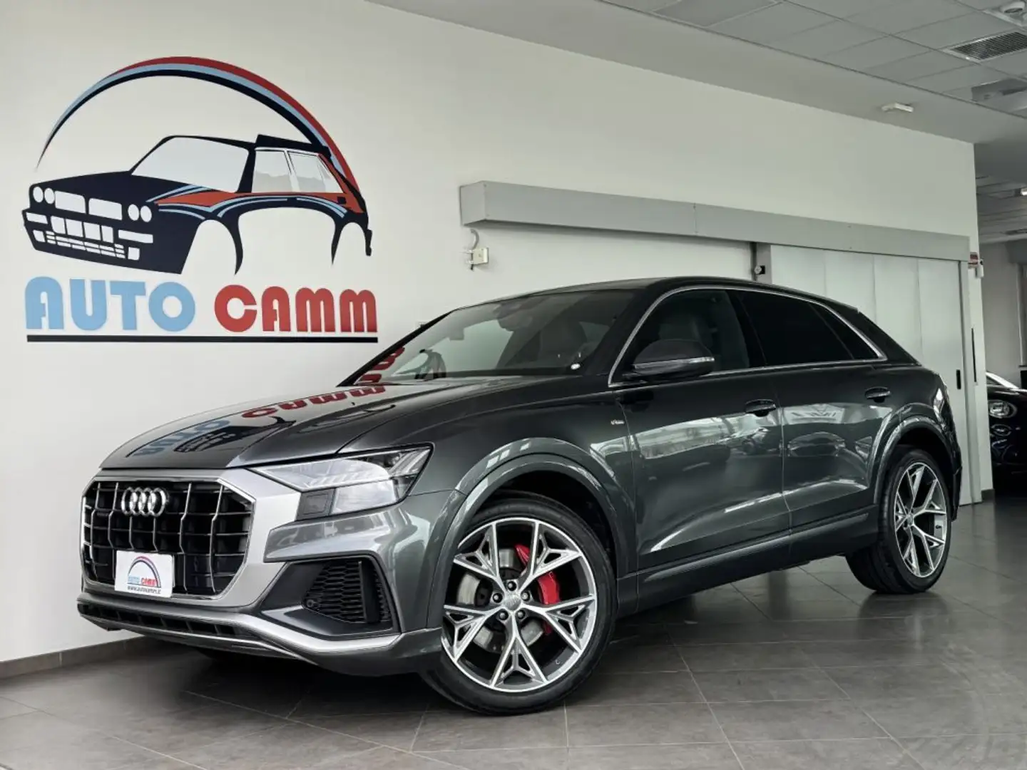 Audi Q8 45 TDI 231cv MHEV quattro Sport S-line SLINE Grigio - 1