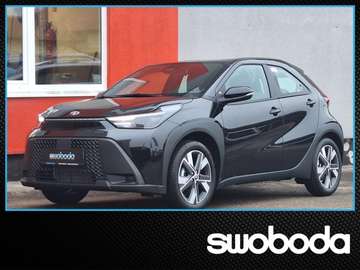 AYGO X 1,5 l Active CVT