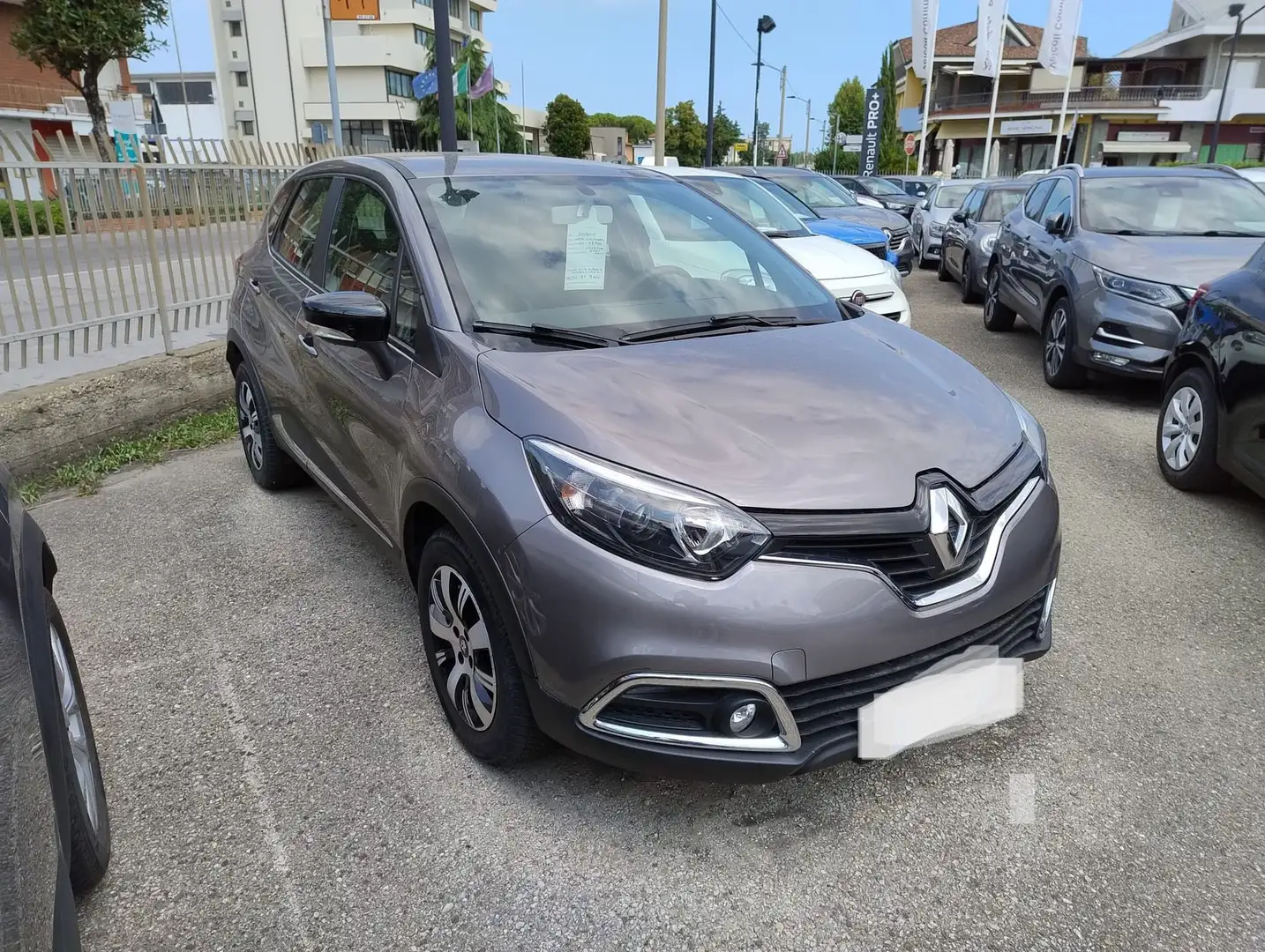 Renault Captur dCi 8V 90 CV S&S Energy Zen Argento - 1