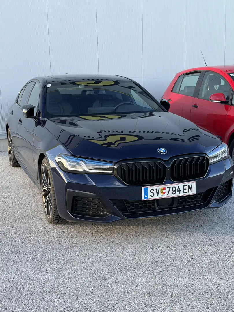 BMW 545 e xDrive Aut. M Sport Blau - 1