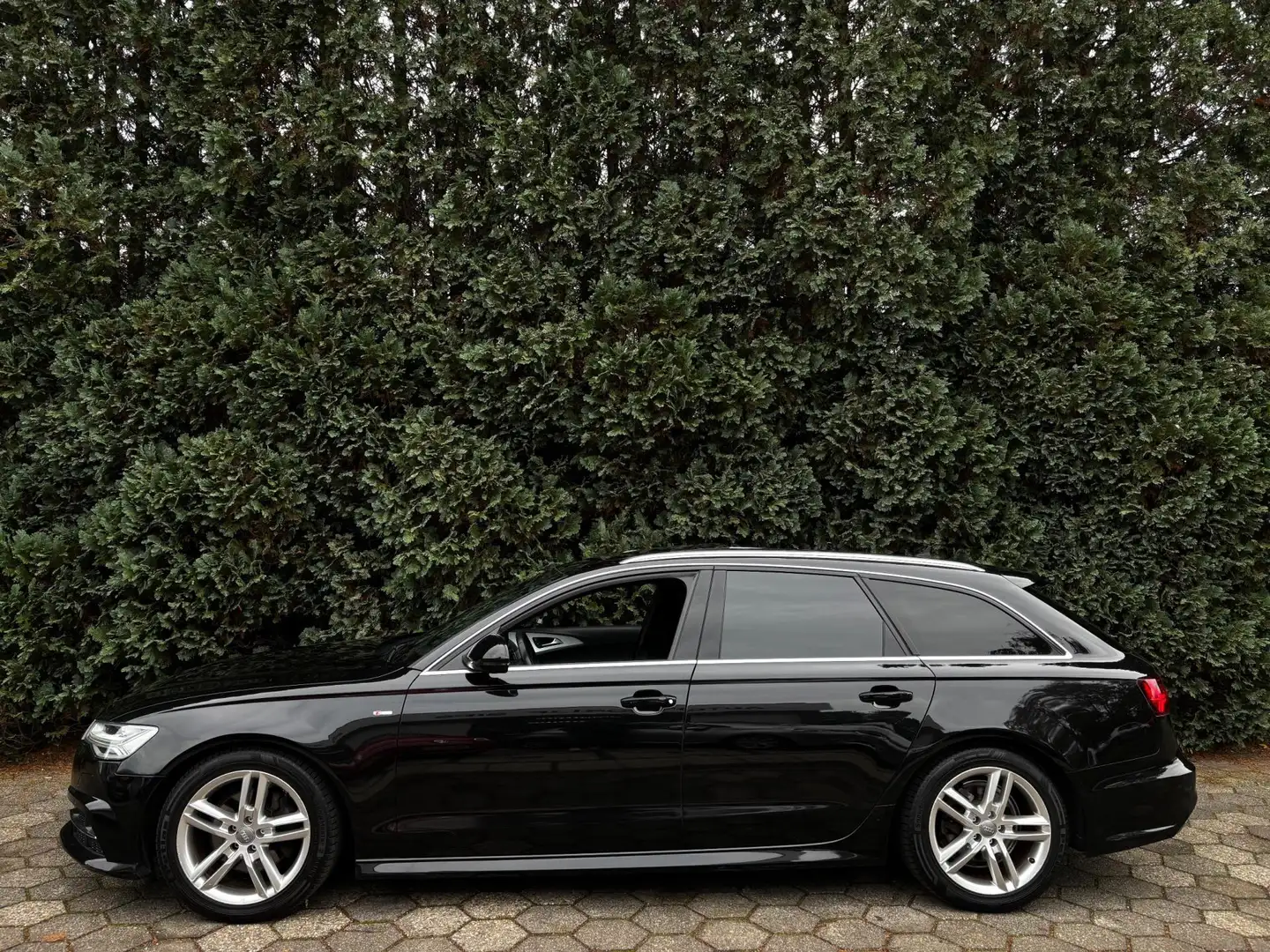 Audi A6 Avant 1.8 TFSI ultra Advance Sport | 3 x S-line | Zwart - 2