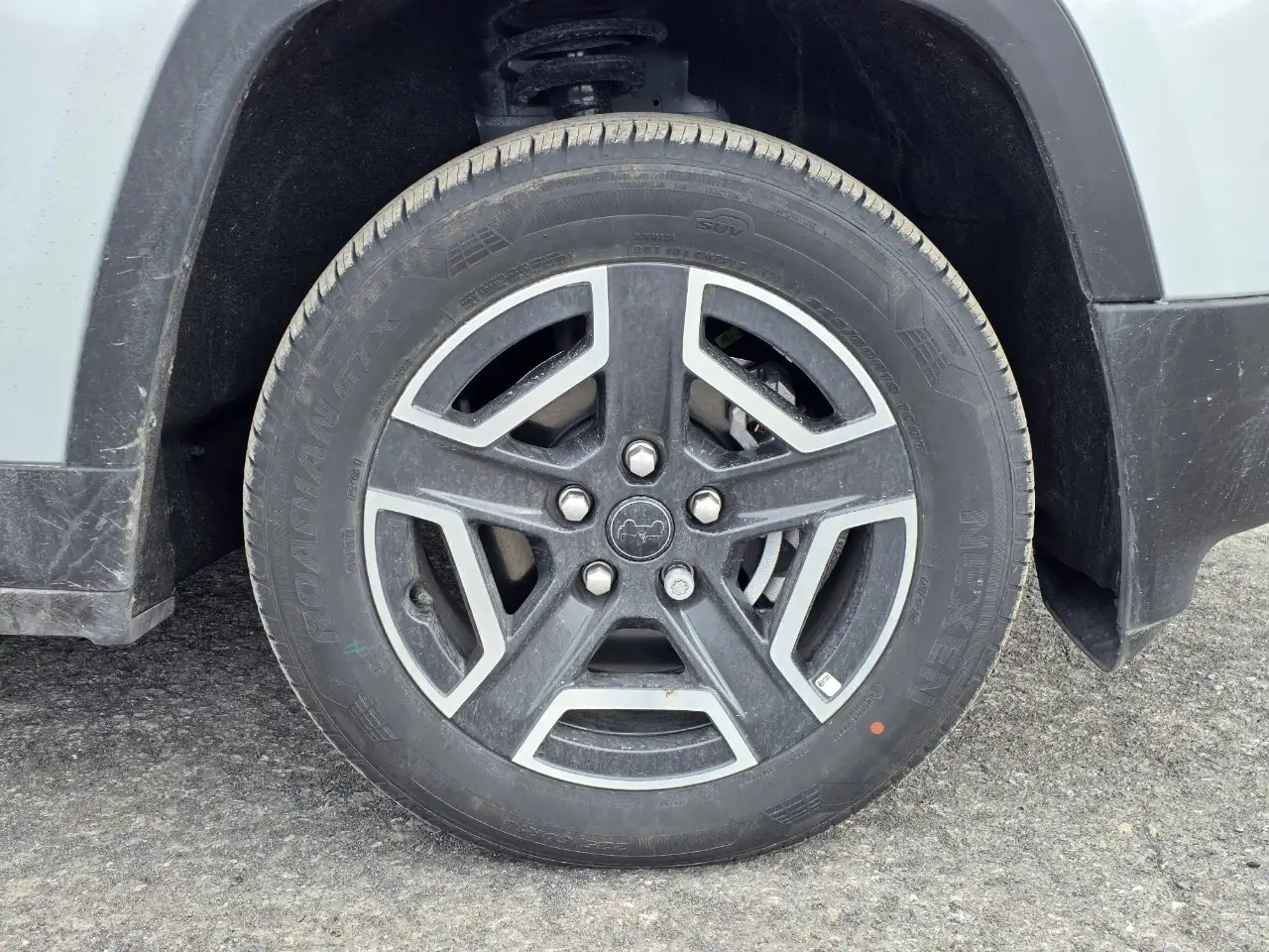 Jeep Cherokee снимка Jeep Cherokee