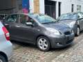 Toyota Yaris 1.3i VVT-i 16v Sol Grijs - thumbnail 2