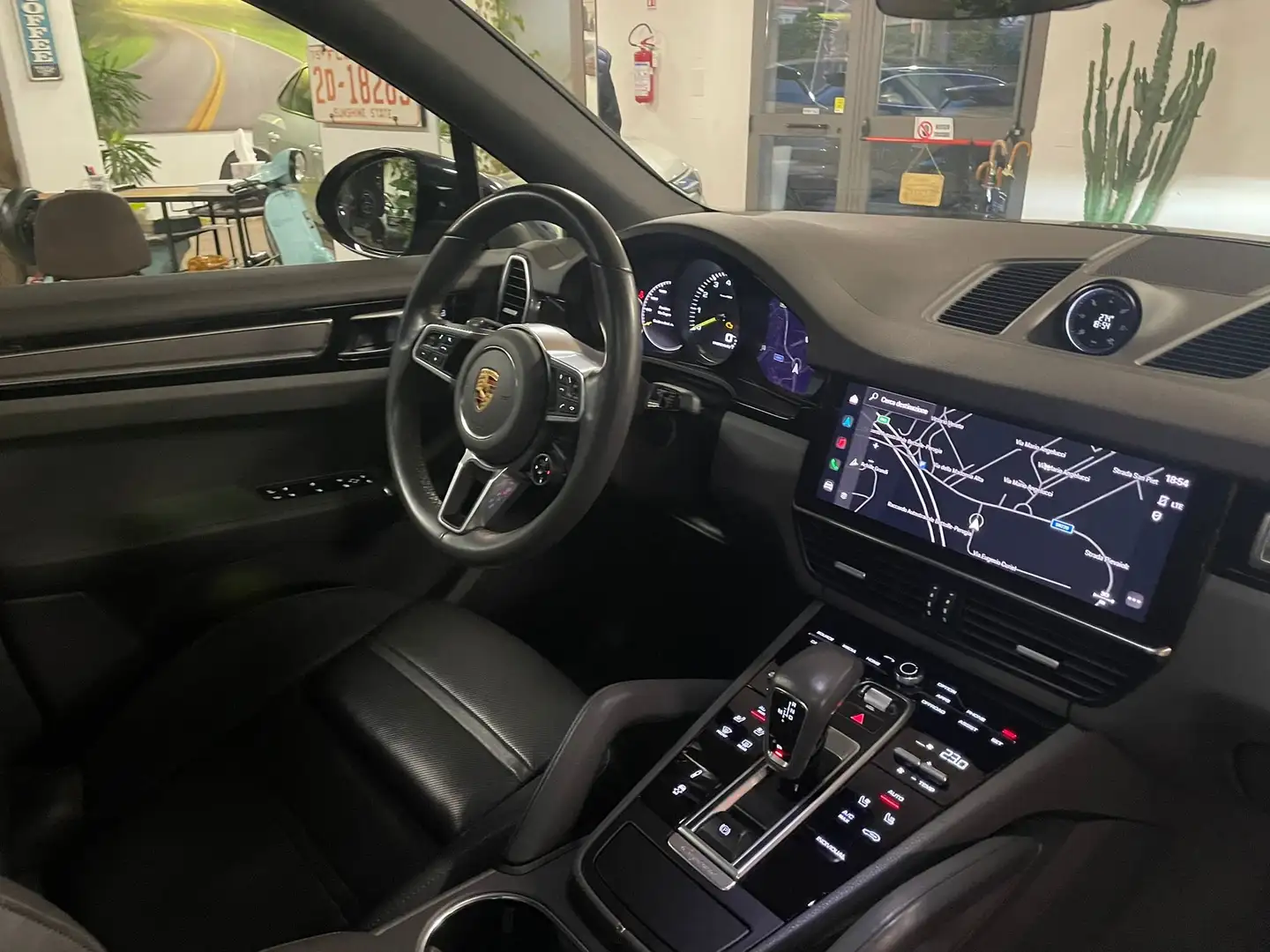 Porsche Cayenne Cayenne Coupe 3.0 e-hybrid Platinum Edition 5p. Bleu - 2