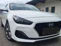 Hyundai i30 i30 Fastback 1,4 T-GDi Style DCT Aut. Weiß - thumbnail 2