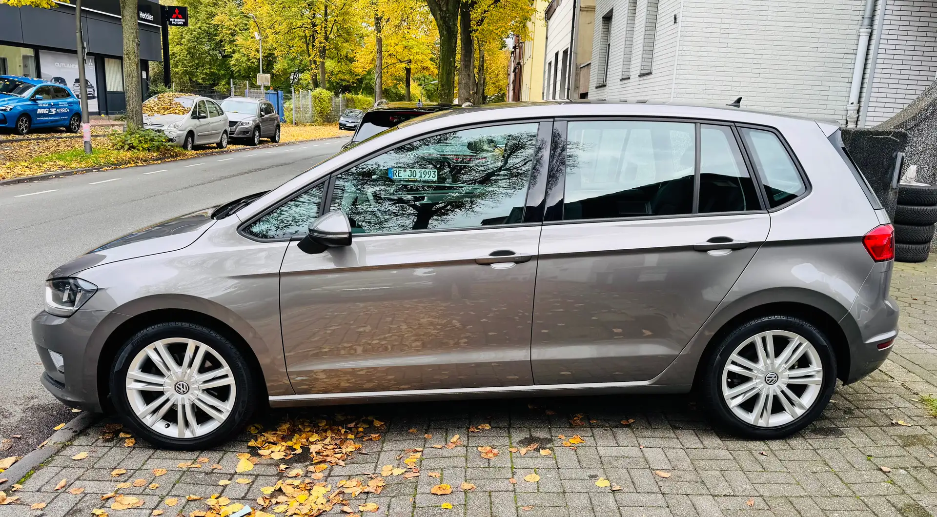 Volkswagen Golf Sportsvan 1.4 TSI Comfortline BMT/Start-Stopp/Nav/PDC Grau - 2