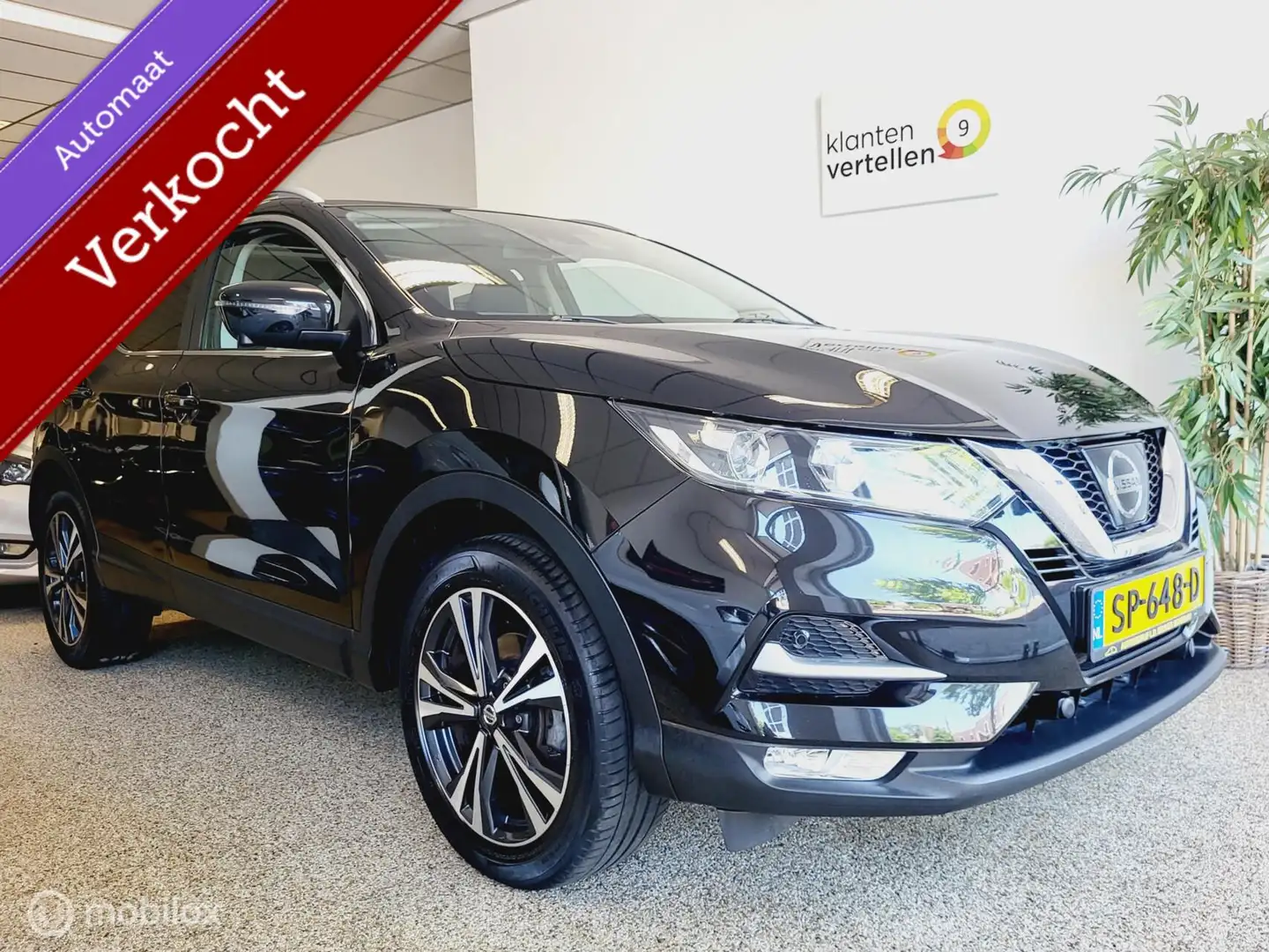 Nissan Qashqai 1.2 N-Connecta AUT. Design Pack *NL, RIJKLAARPRIJS Noir - 2