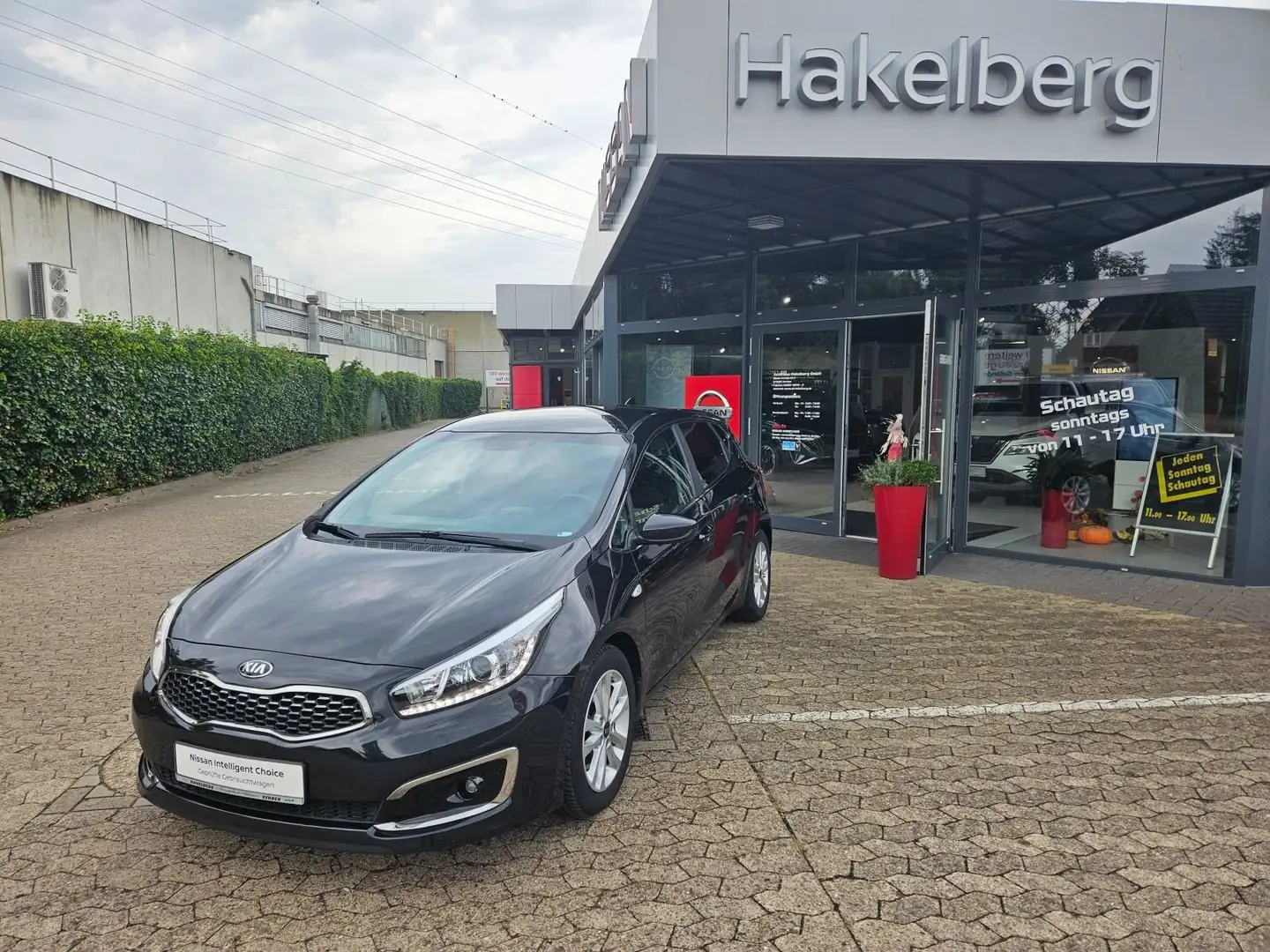 Kia Ceed / cee'd 1.4 CVVT Dream Team / Navigation Noir - 2