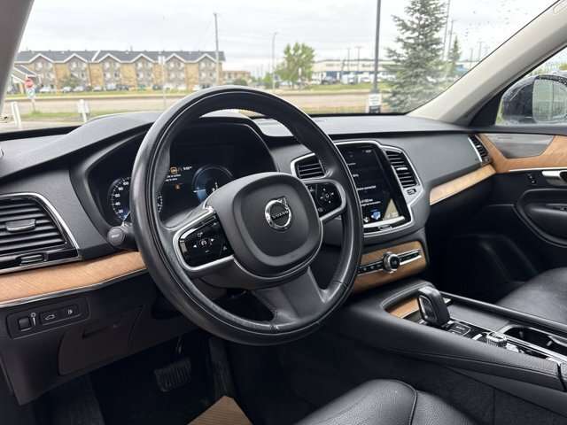 2021 Volvo XC90 Inscription Expression thumb 14