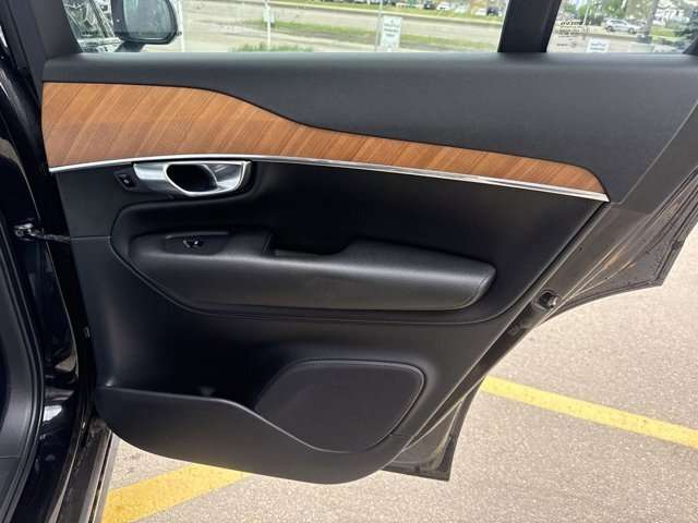 2021 Volvo XC90 Inscription Expression thumb 26