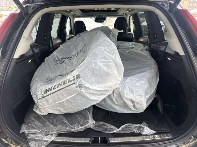 2021 Volvo XC90 Inscription Expression thumb 25