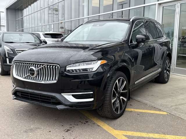 2021 Volvo XC90 Inscription Expression alt 4