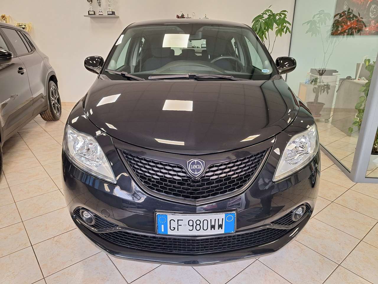 Lancia Ypsilon 1.0 firefly hybrid Maryne s