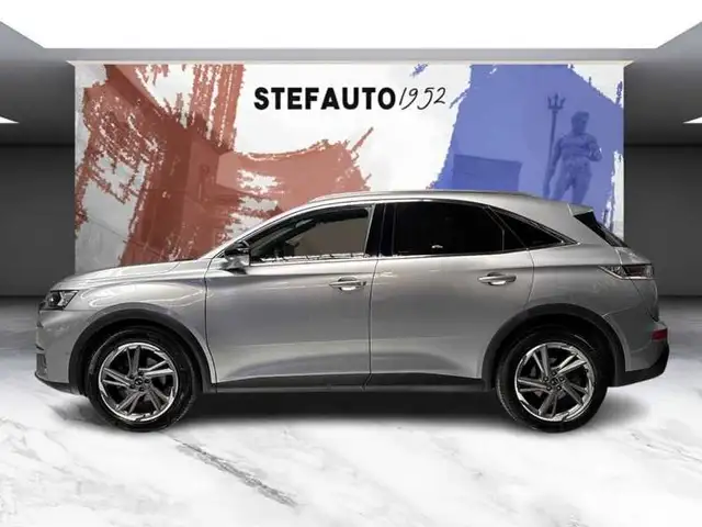 DS Automobiles DS 7 Crossback view 4
