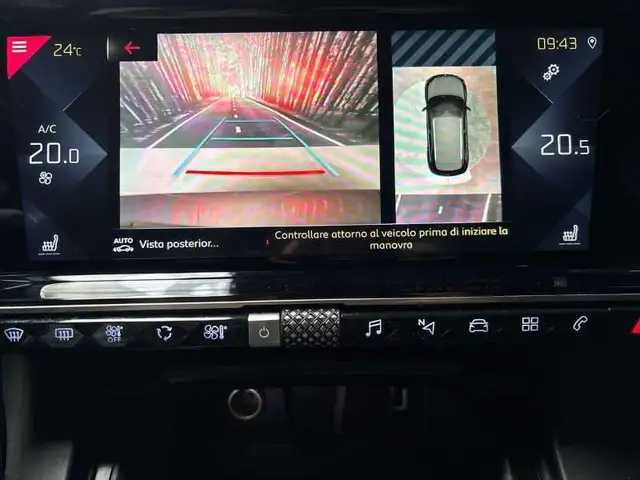 DS Automobiles DS 7 Crossback view 17