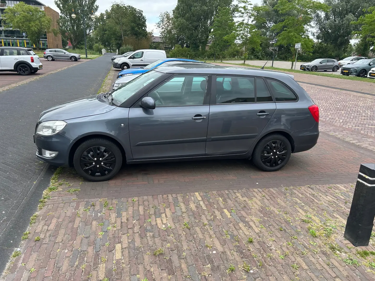 Skoda Fabia Fabia 1.2 TSI Comfort Blauw - 2