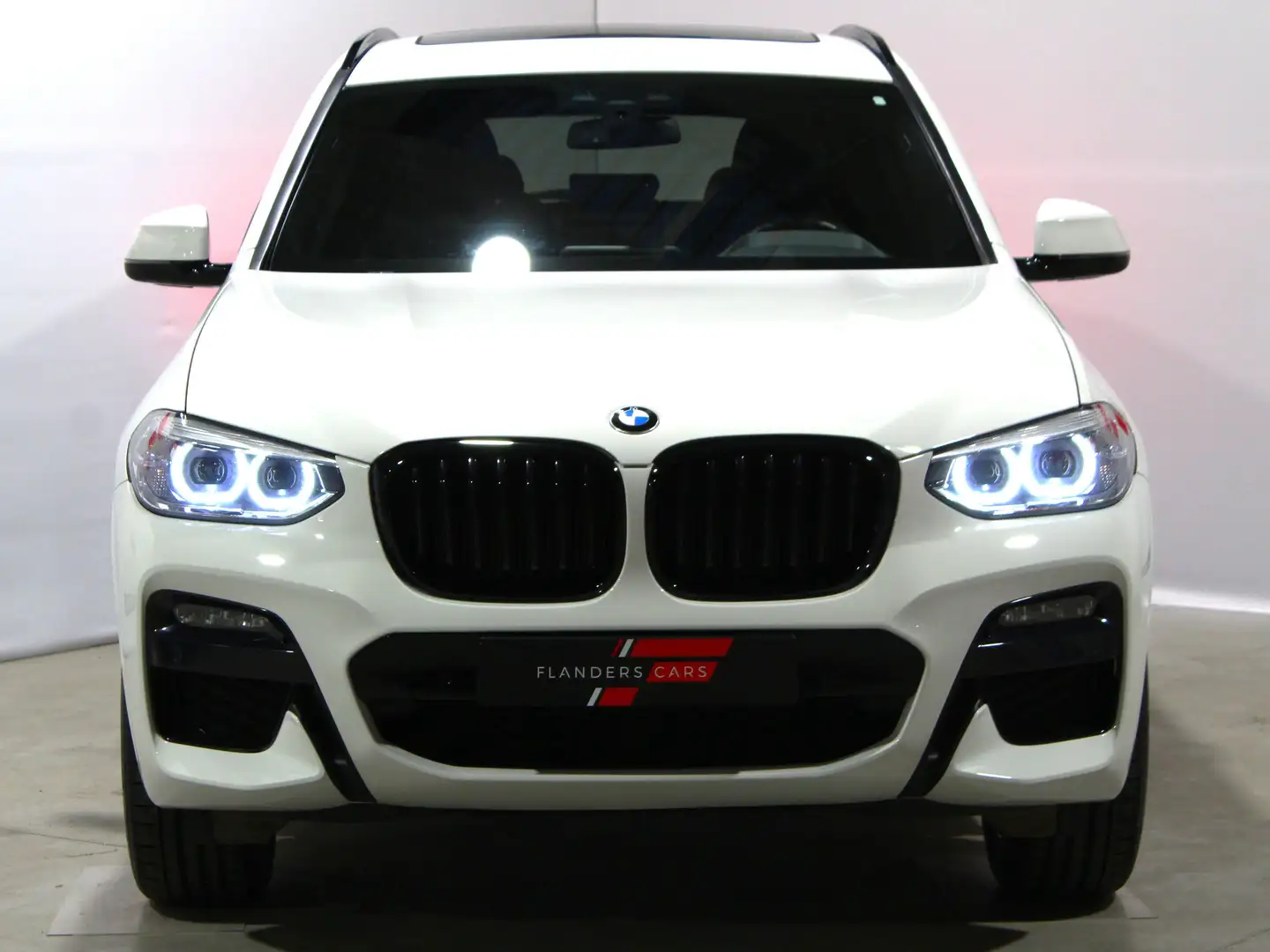 BMW X3 2.0iA xDrive * M-Pack * Pano * Trekhaak * Shadow * Blanco - 2