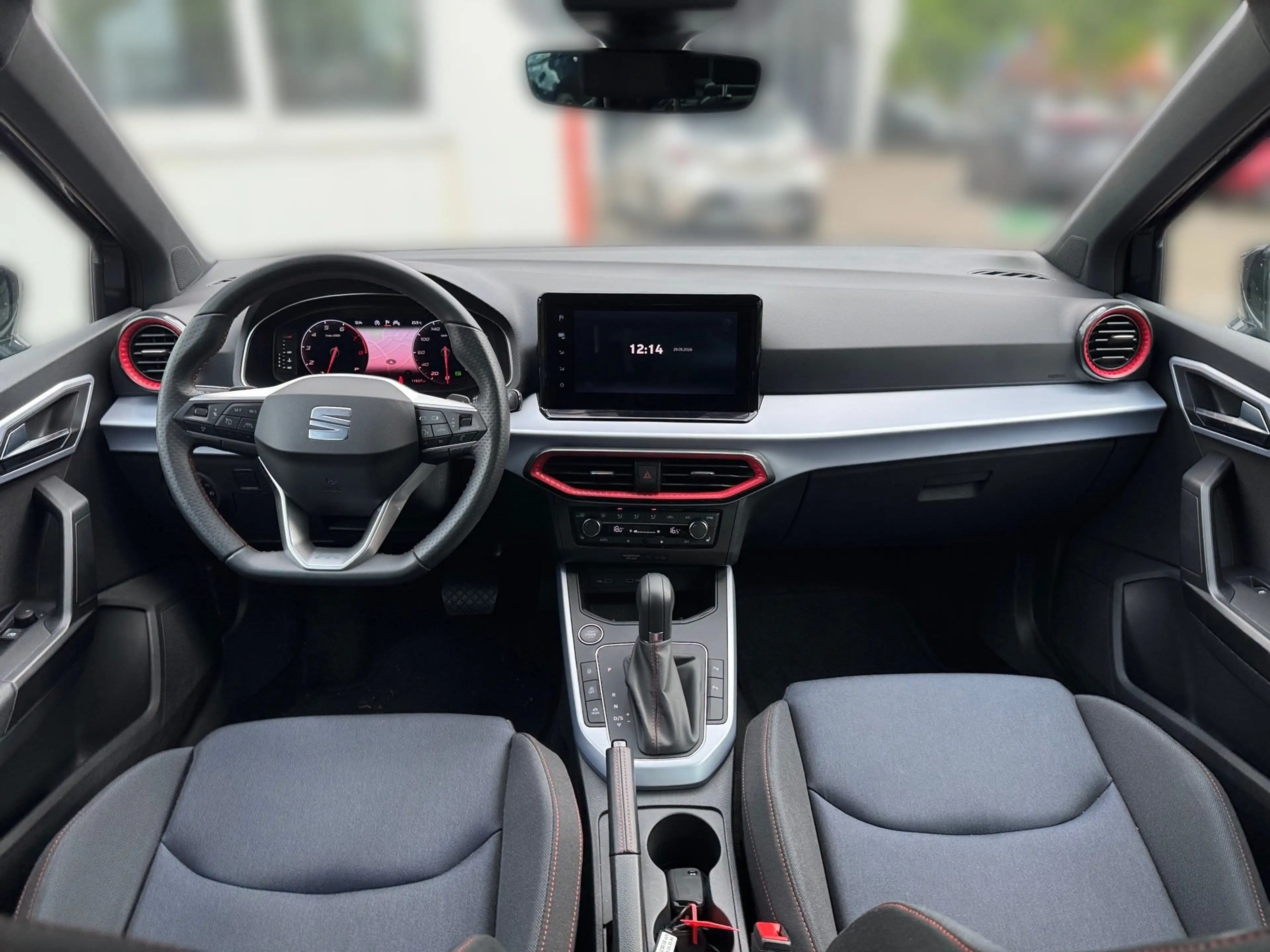 SEAT Arona 1.5 TSI FR DSG+ACC+AUT+LED+Navi+Virtual+LM — photo 12