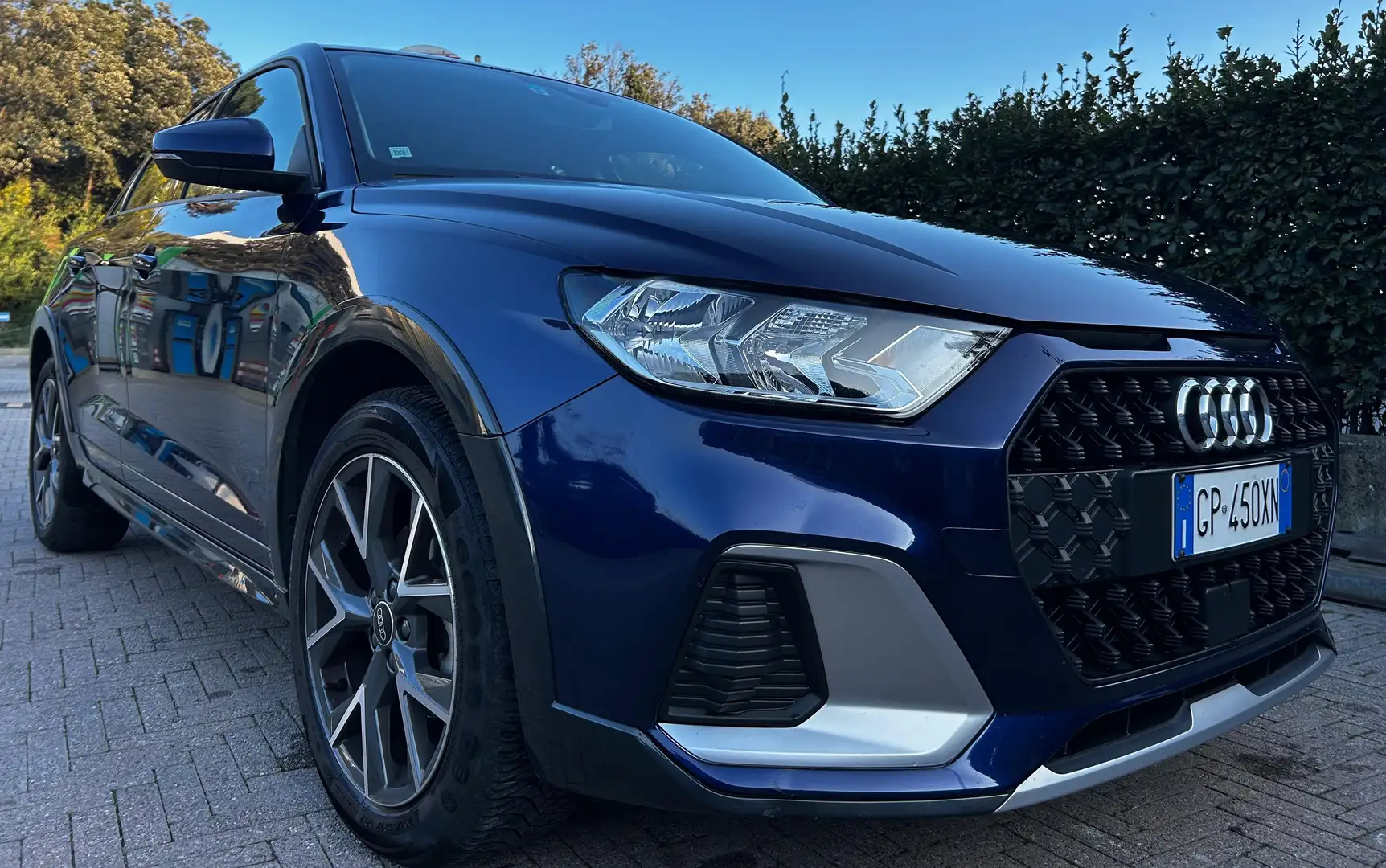Audi A1 A1 allstreet 25 1.0 tfsi Business 95cv Bleu - 1