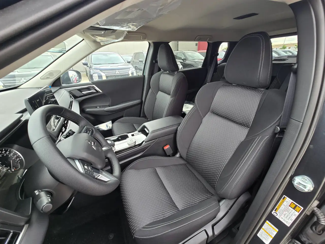 Mitsubishi Outlander photo Mitsubishi Outlander