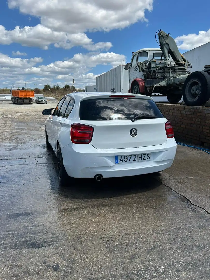 BMW 116 116d Efficient Dynamics Edition - 2