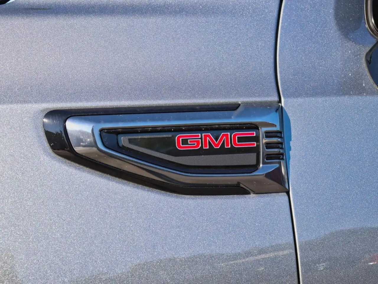 GMC Yukon снимка GMC Yukon