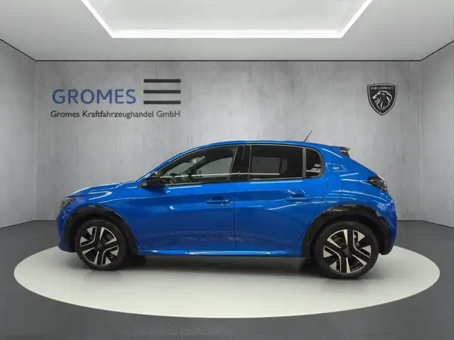 Peugeot 208 view 6