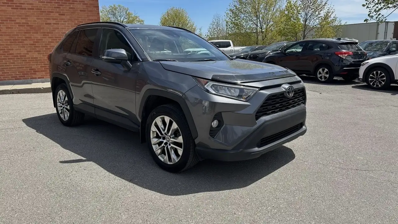 Toyota RAV 4 снимка Toyota RAV 4