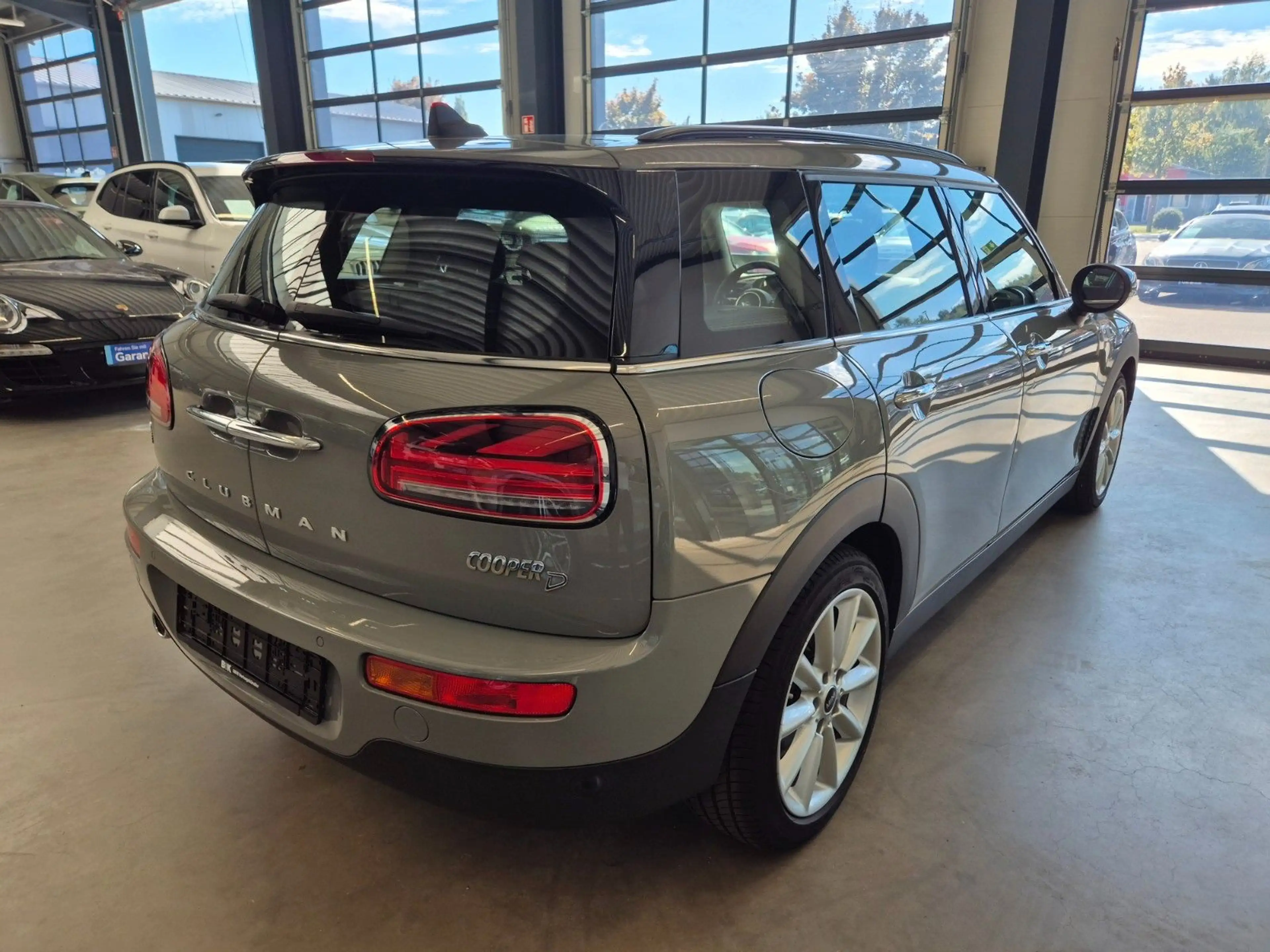MINI Cooper D Clubman COOPER D CLUBMAN TEILLEDER NAVI LED SHZ CAM ACC — photo 5
