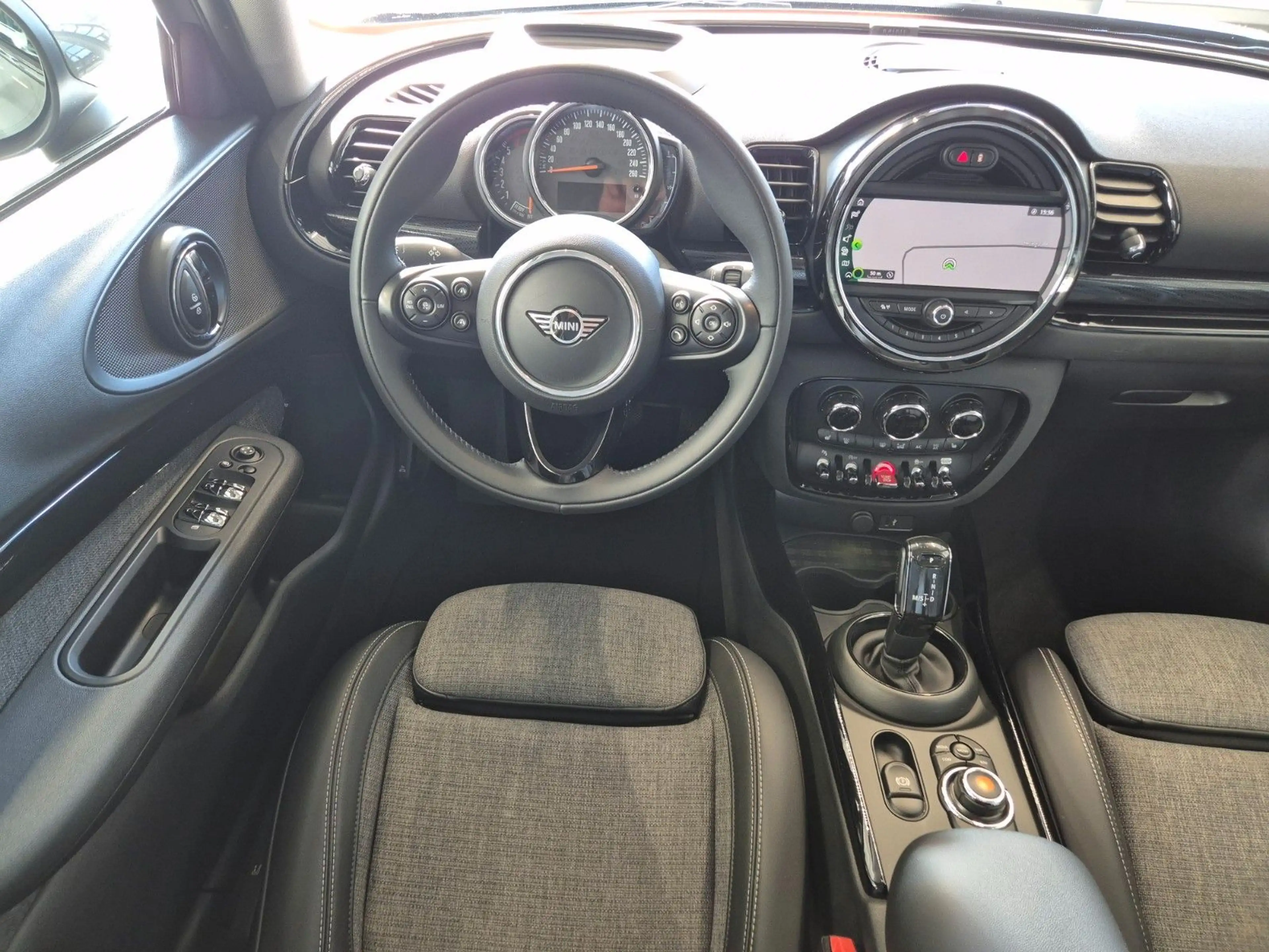 MINI Cooper D Clubman COOPER D CLUBMAN TEILLEDER NAVI LED SHZ CAM ACC — photo 15