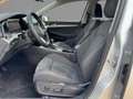 Volkswagen Golf VIII Life 1.5 l TSI LED APP KAMERA TRAVEL Argent - thumbnail 6