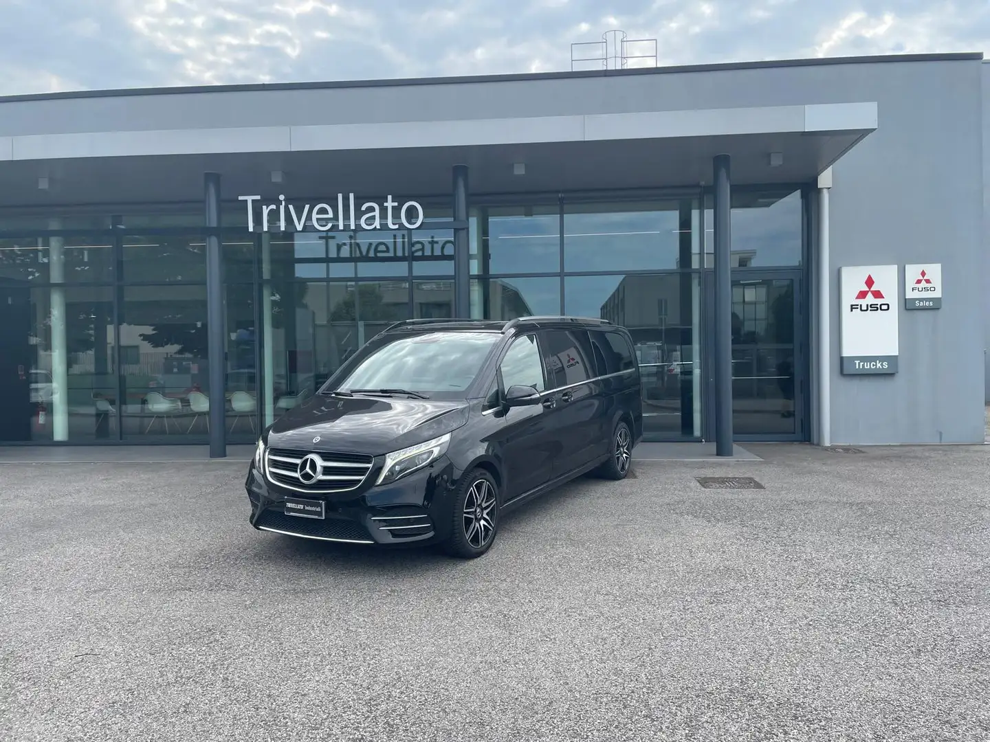 Mercedes-Benz V 250 extralong 250 d sport business 4matic auto Black - 2