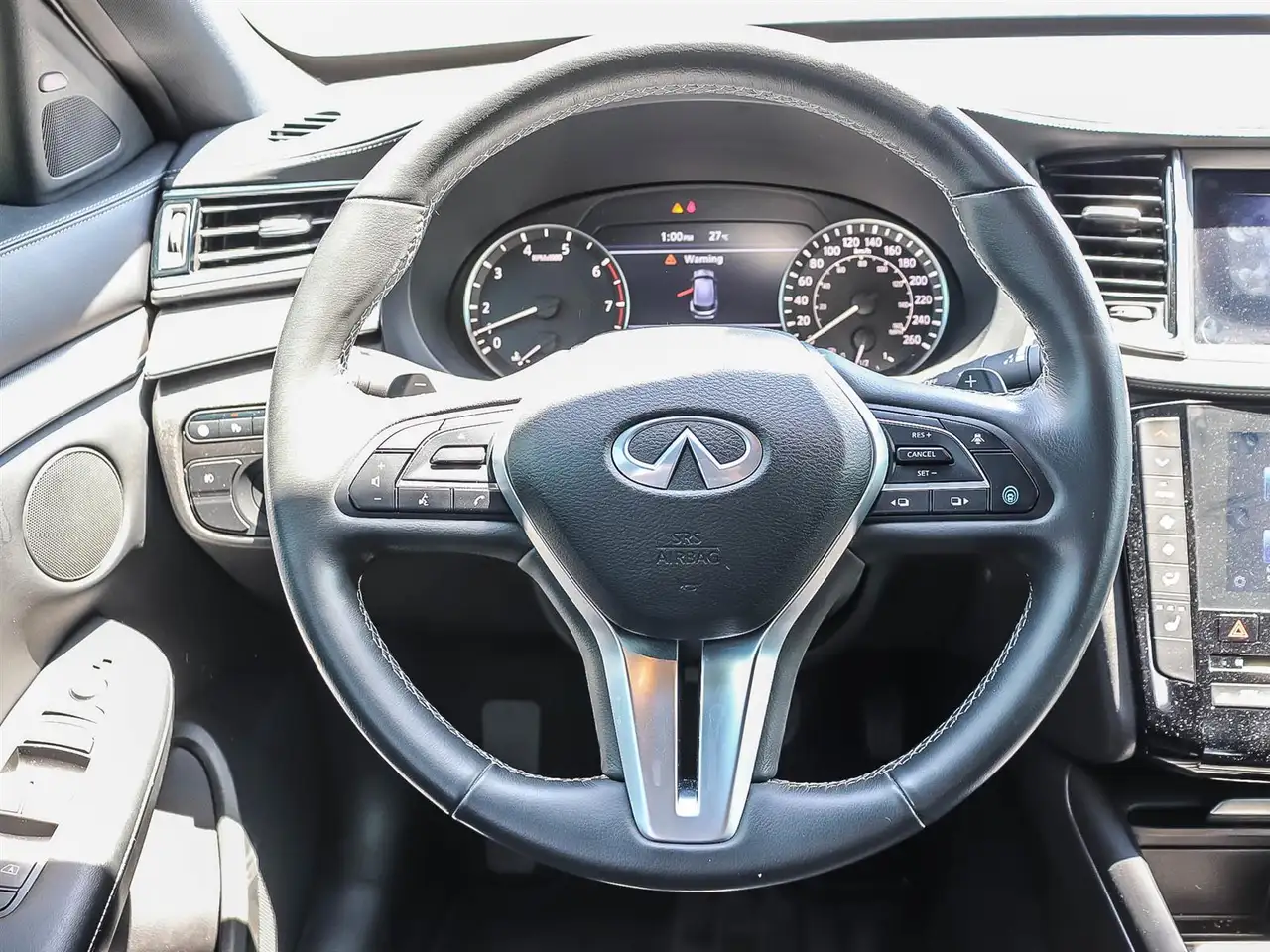 Infiniti QX50 снимка Infiniti QX50