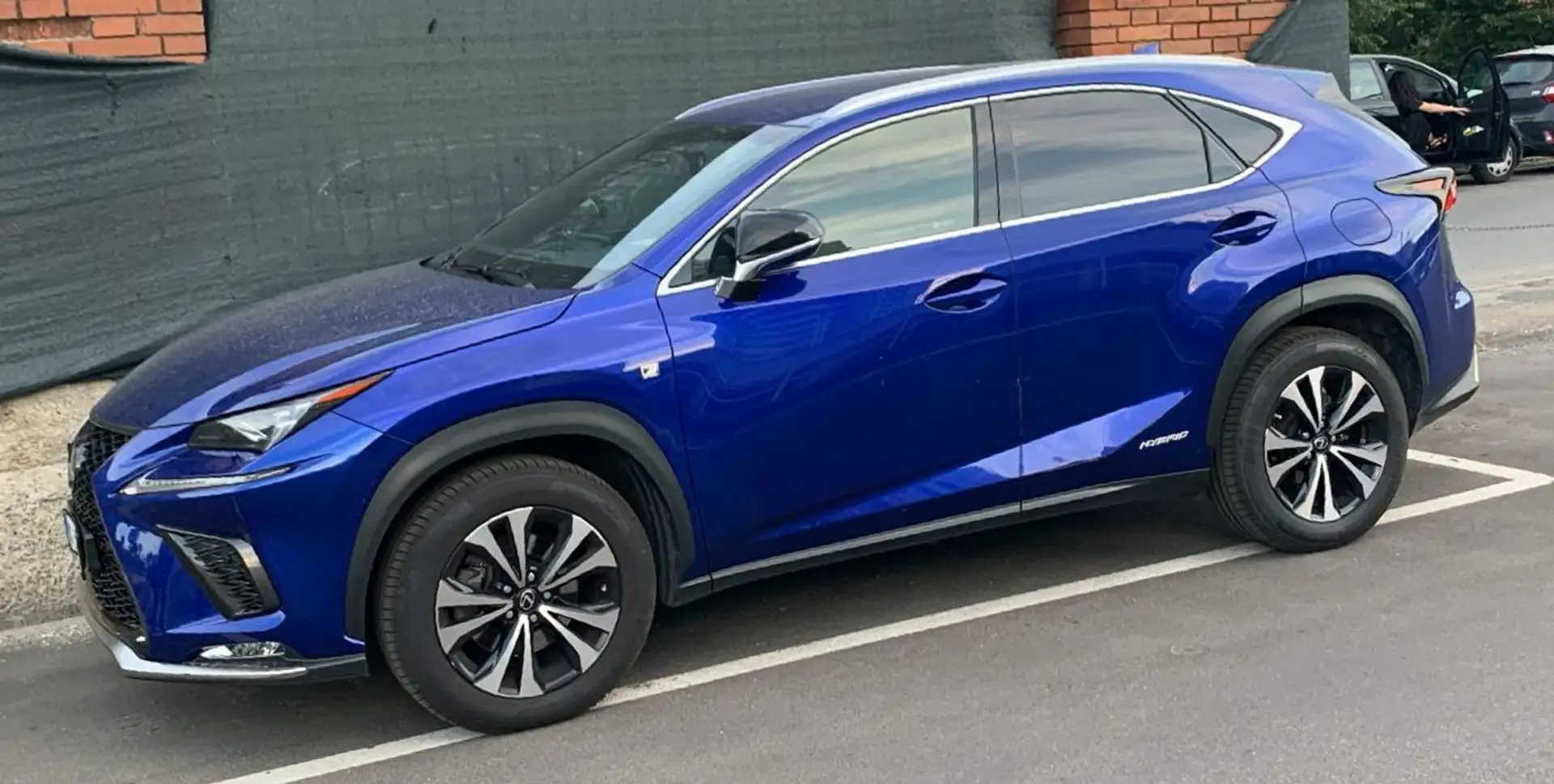 Lexus NX 300 NX I 2018 300h 2.5 F Sport 4wd cvt Azul - 1
