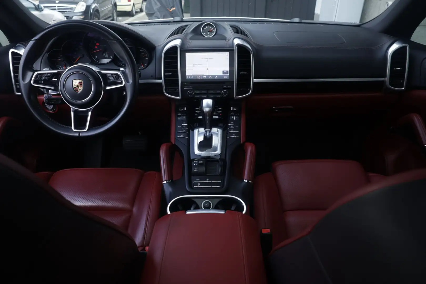 Porsche Cayenne 3.0 Diesel 262 CV Platinum Edition Tetto Unicopro Blanc - 2