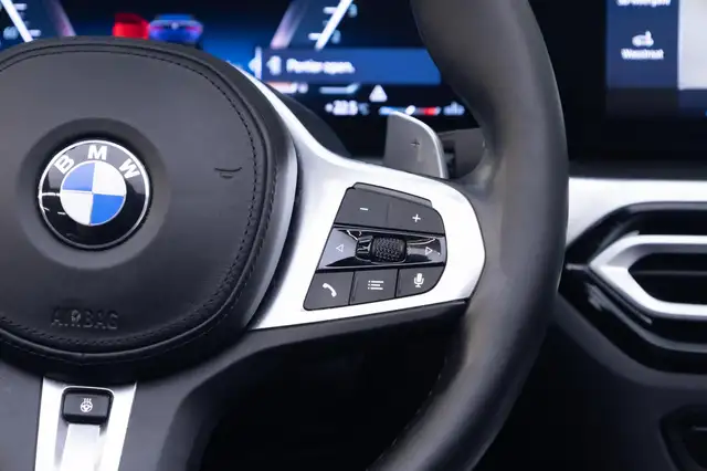 BMW 4 Series view 11