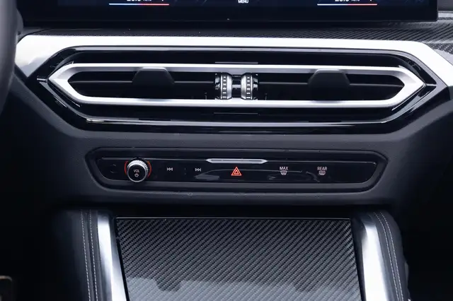 BMW 4 Series view 18